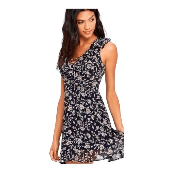 JOA Floral Navy lace up Dress - Picture 1 of 3